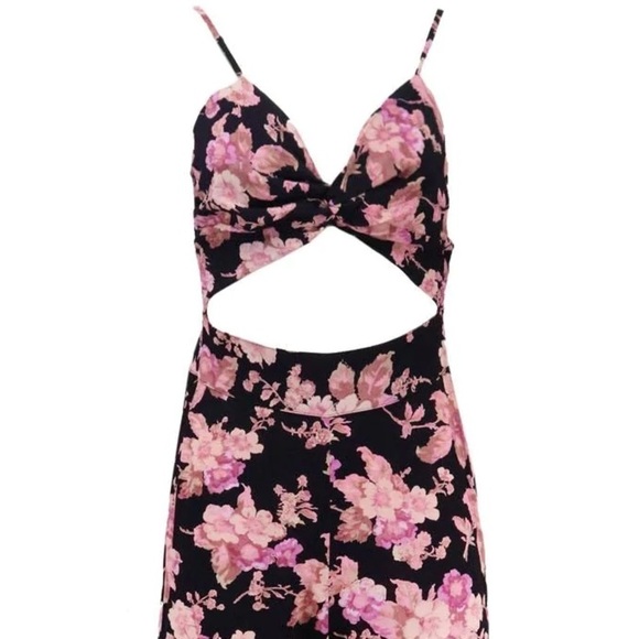 Flynn Skye - Floral Jumpsuit - Picture 2 of 6